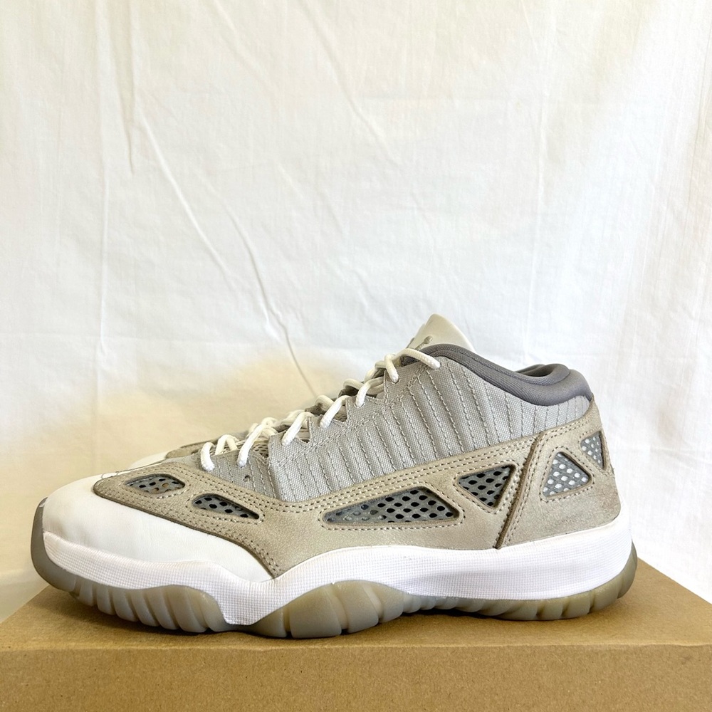AUTHENTIC Jordan 11 Retro Low IE Light Orewood Brown size 9.5 919712-102 2022 - Picture 2 of 9